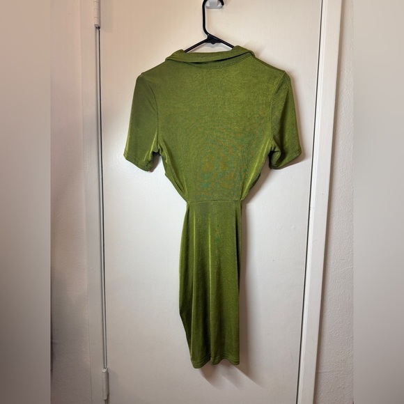 Runaway Claudia Mini Collared Button Front Waist Cut Out Grass Green Dress 6 - Picture 9 of 16